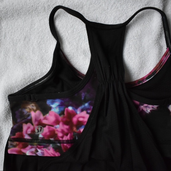 Lululemon tank top - Picture 8 of 9